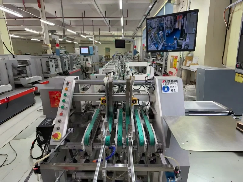 Automatic Gluing Machine
